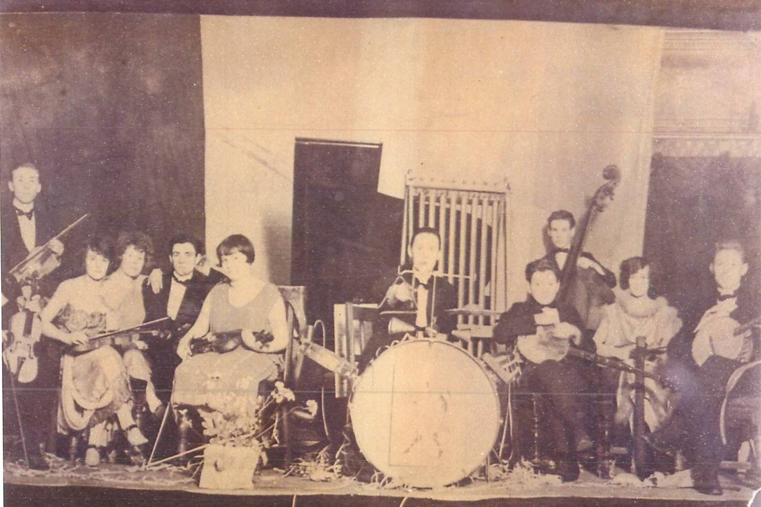 Technical engineering blueprints and patent documents from Coates International